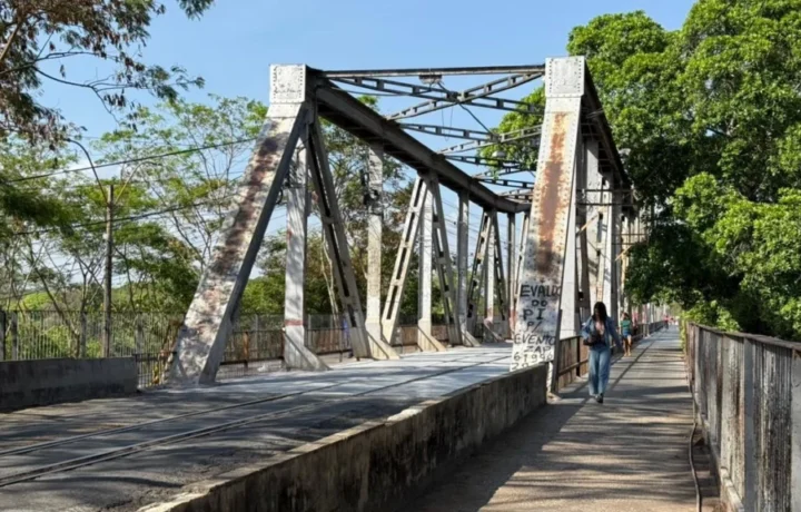 Ponte Metálica entre Teresina e Timon é interditada para serviços de manutenção